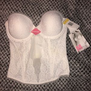 34C Maidenform white lace corset